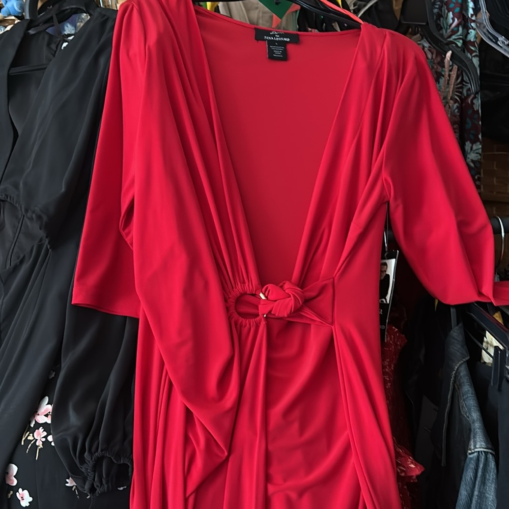 Wrap Dress Lemmi for Nina Leonard NWT RED Poly/Spandex Size Lrg Gold Belt Loop - Picture 10 of 14
